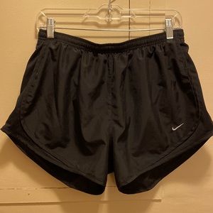Nike dri-fit running shorts Size L black EUC